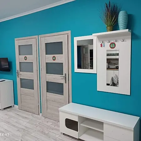 Lodge Urocza Przystan Kiemiany