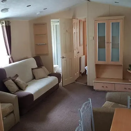 Lodge Urocza Przystan Kiemiany