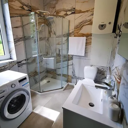 Lodge Urocza Przystan