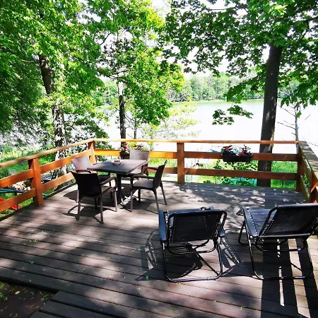 Lodge Urocza Przystan Kiemiany