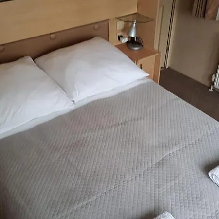 Urocza Przystan * Kiemiany