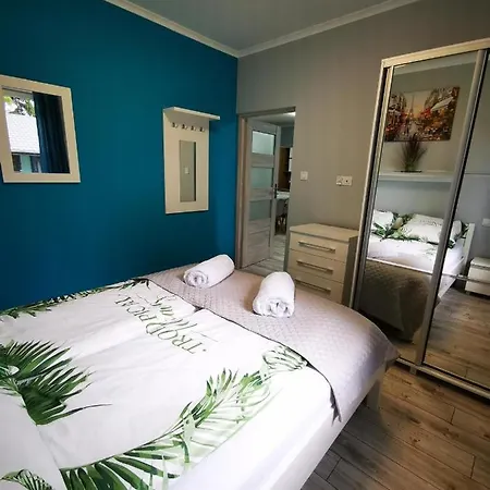 Lodge Urocza Przystan Kiemiany