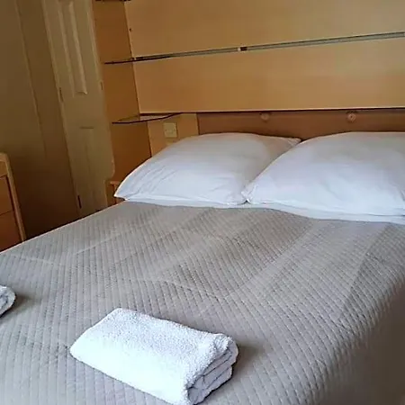 Lodge Urocza Przystan Kiemiany