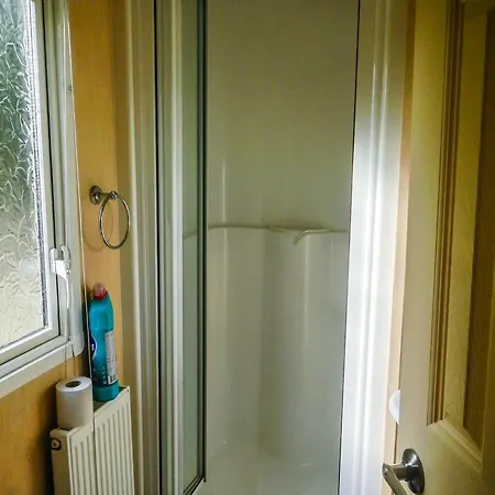 Urocza Przystan Lodge